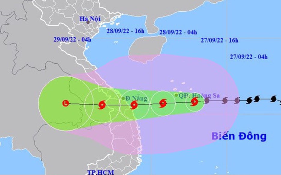 Siêu bão Noru (bão số 4) hiện đang giật cấp 16, dự báo còn mạnh lên cấp 17, đổ bộ vào ven biển khu vực các tỉnh từ Quảng Trị tới Bình Định với sức gió