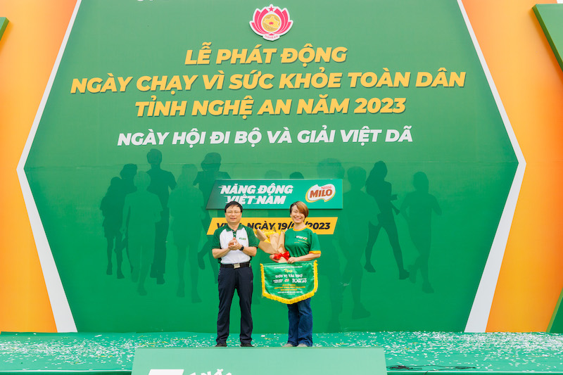 7.500 người tham gia Ngày hội đi bộ Nestlé MILO tại Nghệ An