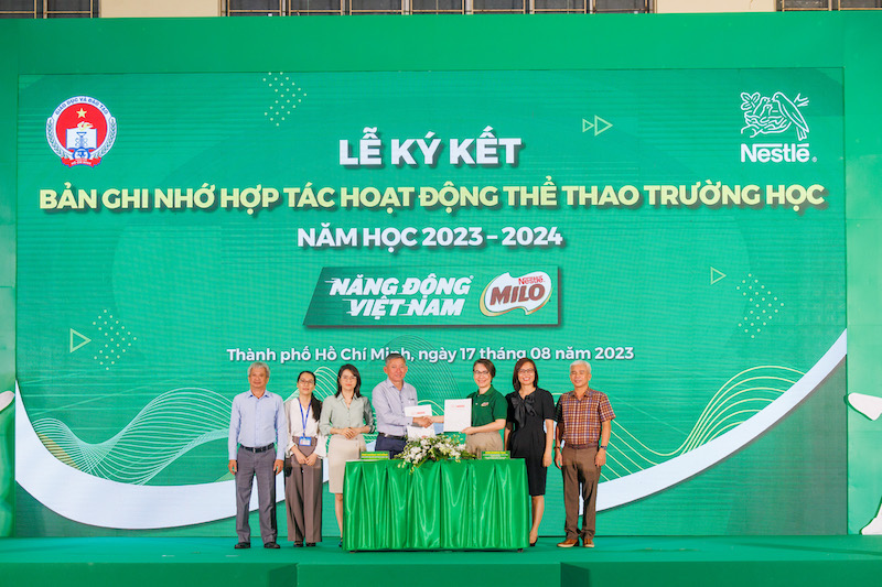 NESTLÉ MILO TIẾP SỨC “THẾ HỆ Ý CHÍ” VỚI GẦN 3 TRIỆU HỘP MILO NHÂN NGÀY TỰU TRƯỜNG