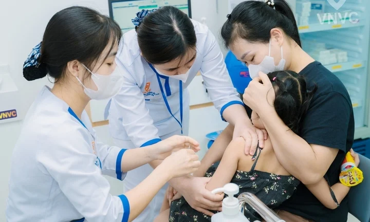 Bộ Y tế lập 6 đoàn kiểm tra tình hình phòng chống dịch sởi